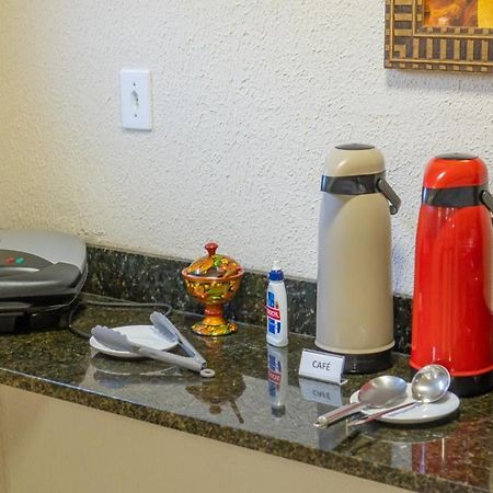 Hotel Petrov カネラ エクステリア 写真