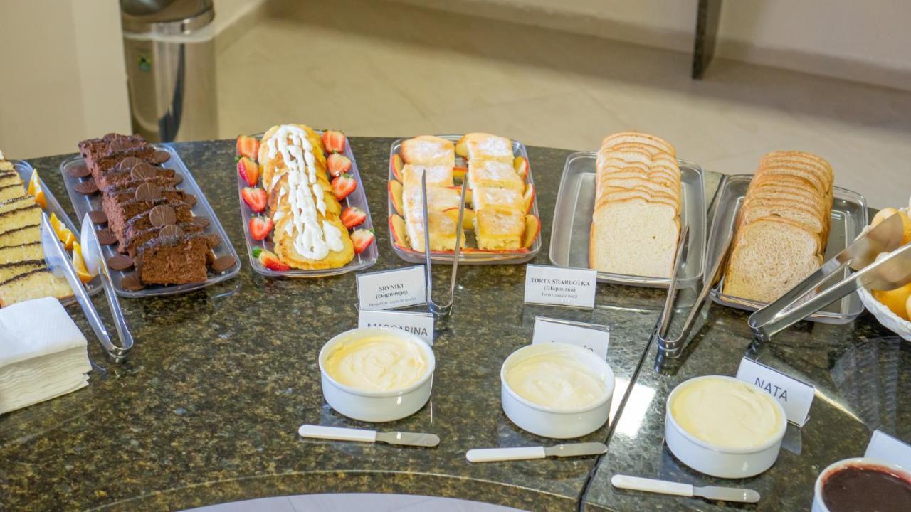 Hotel Petrov カネラ エクステリア 写真